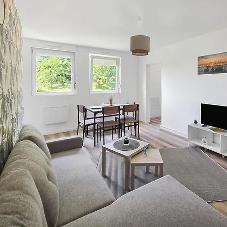 Carlappartement Elegance Et Confort Avec Wi-fi & Parking Ii Apartment